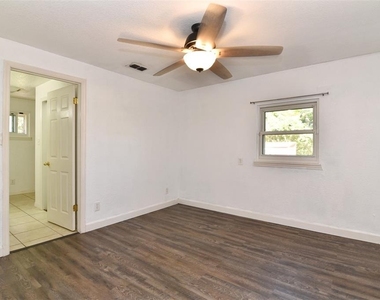 7033 Easter Street - Photo Thumbnail 17