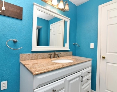 7033 Easter Street - Photo Thumbnail 37