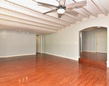7033 Easter Street - Photo Thumbnail 25