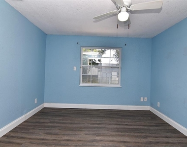 7033 Easter Street - Photo Thumbnail 23