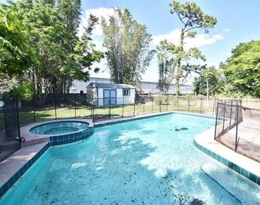7033 Easter Street - Photo Thumbnail 2