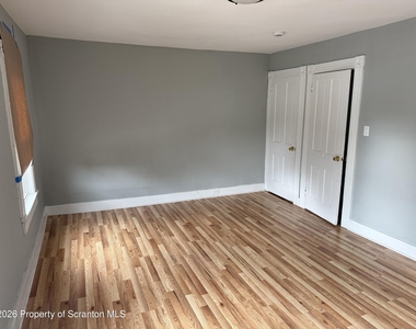 619 Harrison Avenue - Photo Thumbnail 8