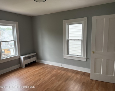 619 Harrison Avenue - Photo Thumbnail 7