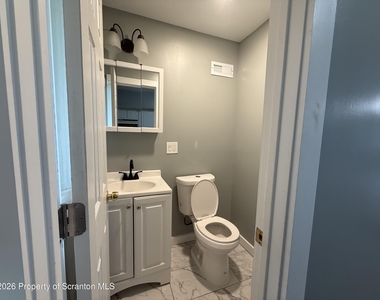 617 Harrison Avenue - Photo Thumbnail 6