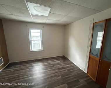 617 Harrison Avenue - Photo Thumbnail 9