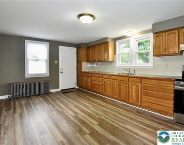 3523 Mountain View Drive - Photo Thumbnail 17