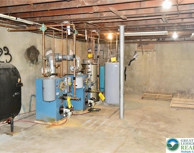 3523 Mountain View Drive - Photo Thumbnail 36