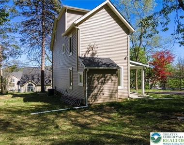 1156 William Street - Photo Thumbnail 42