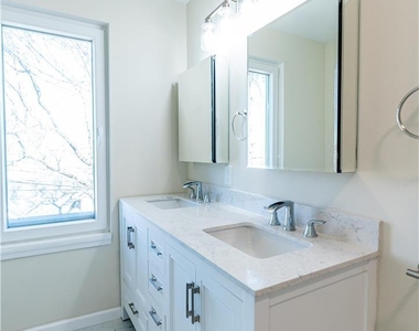 1156 William Street - Photo Thumbnail 34