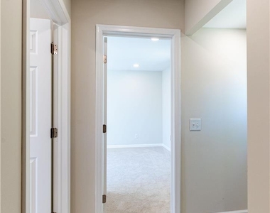 1156 William Street - Photo Thumbnail 19