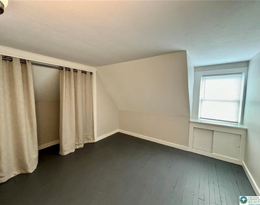 1840 Fairview Avenue - Photo Thumbnail 5