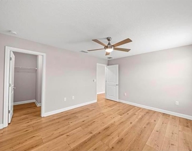 10264 Love Story Street - Photo Thumbnail 21