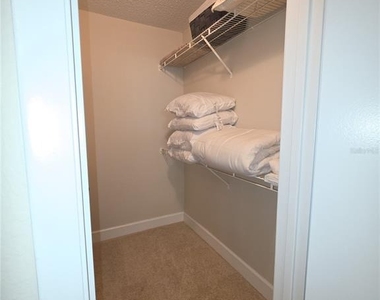 11574 Westwood Boulevard - Photo Thumbnail 22
