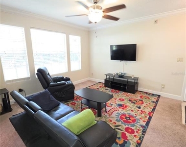 11574 Westwood Boulevard - Photo Thumbnail 8