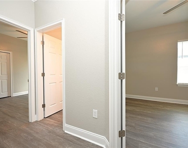 299 Travelers Creek Drive - Photo Thumbnail 36