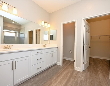 299 Travelers Creek Drive - Photo Thumbnail 21