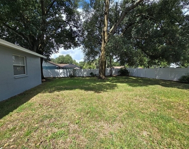 3901 Laurel Branch Court - Photo Thumbnail 23