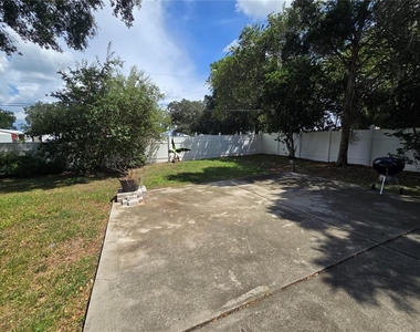 3901 Laurel Branch Court - Photo Thumbnail 25