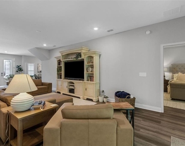 2980 Keens Grove Way - Photo Thumbnail 6
