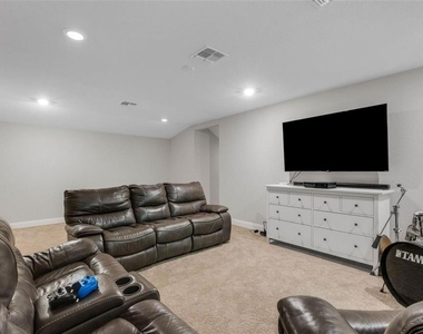 2980 Keens Grove Way - Photo Thumbnail 34