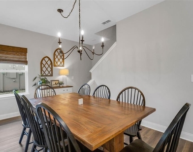2980 Keens Grove Way - Photo Thumbnail 14