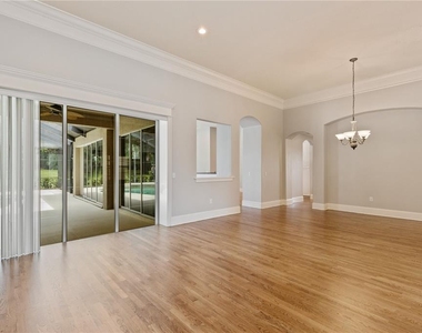6330 Ashley Drive - Photo Thumbnail 5