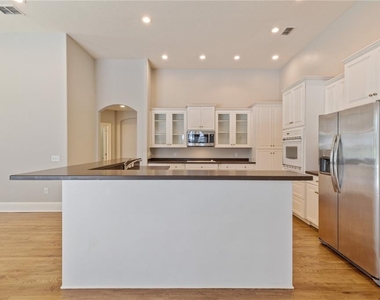 6330 Ashley Drive - Photo Thumbnail 19