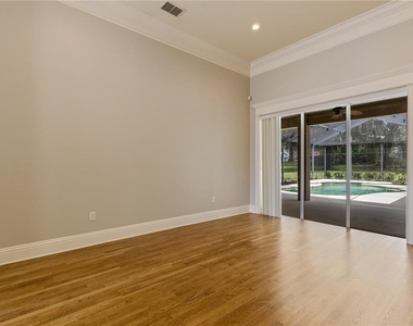 6330 Ashley Drive - Photo Thumbnail 12
