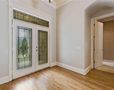 6330 Ashley Drive - Photo Thumbnail 4