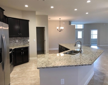 6063 Highlands Grace Boulevard - Photo Thumbnail 10