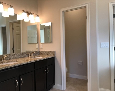 6063 Highlands Grace Boulevard - Photo Thumbnail 32