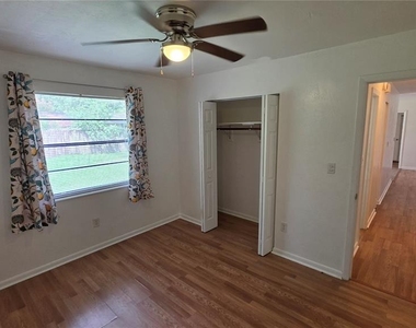 4344 Nw 25th Terrace - Photo Thumbnail 11