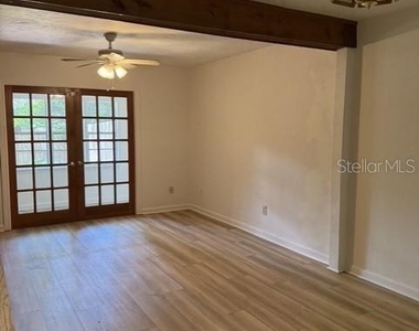 1824 Sw 67th Terrace - Photo Thumbnail 12