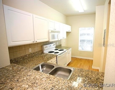 5005 Nw 43rd Avenue - Photo Thumbnail 3