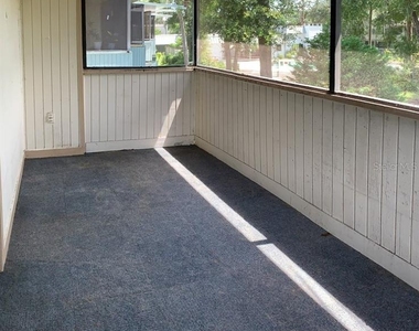 605 Sw 75th Street - Photo Thumbnail 4
