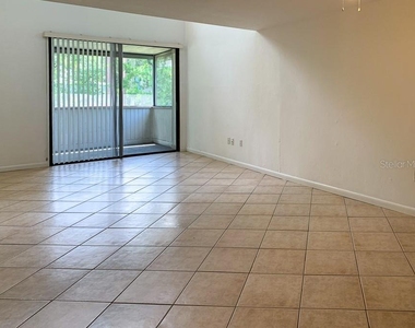 605 Sw 75th Street - Photo Thumbnail 2