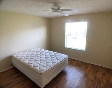 2099 Broyhill Avenue - Photo Thumbnail 11