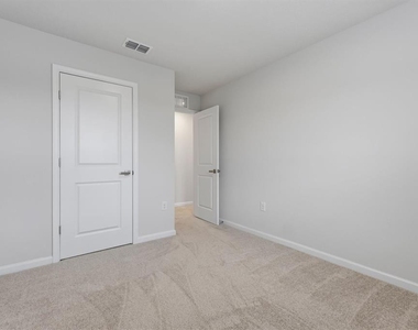 19 Alexander Lane - Photo Thumbnail 13