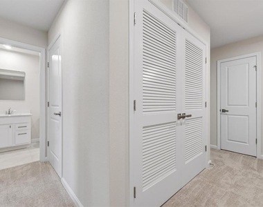 19 Alexander Lane - Photo Thumbnail 8