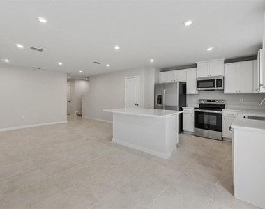 19 Alexander Lane - Photo Thumbnail 1