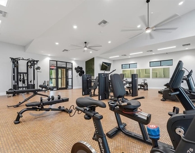 19 Alexander Lane - Photo Thumbnail 4