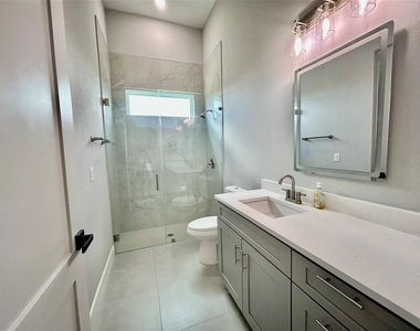 15109 Aquarius Circle - Photo Thumbnail 28