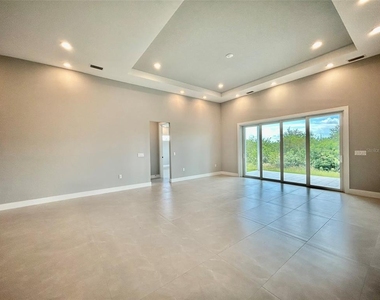 15109 Aquarius Circle - Photo Thumbnail 11