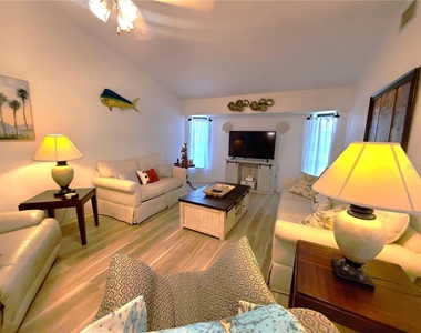 1200 Mineo Drive - Photo Thumbnail 8