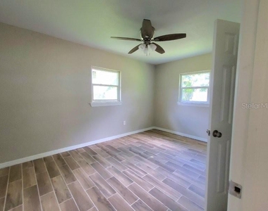 420 Somerset Road - Photo Thumbnail 5