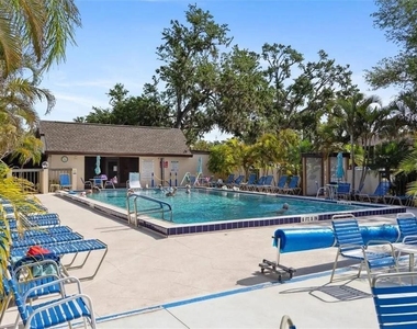 19505 Quesada Avenue - Photo Thumbnail 31
