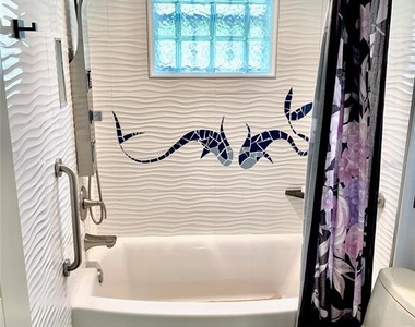 19505 Quesada Avenue - Photo Thumbnail 26