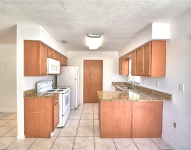 914 Grape Avenue - Photo Thumbnail 18