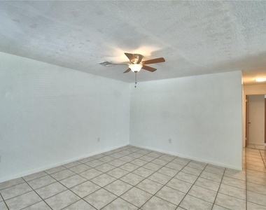 914 Grape Avenue - Photo Thumbnail 5
