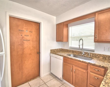 914 Grape Avenue - Photo Thumbnail 17